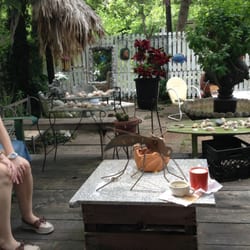 El Lago Coffee and Antiques - Coffee out back on the deck