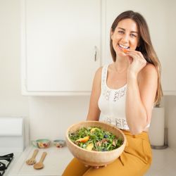 Natalie Holbrook Wellness