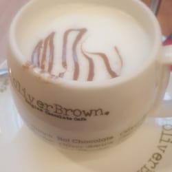 Oliver Brown - White chocolate waffle balls large drink
