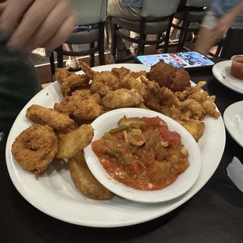 St Augustine Fish Camp - Seafoods pick 2-3 - Seafood Near Me - St Augustine, Florida
