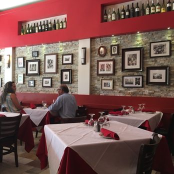 Restaurante Rias De Vigo - Quaint! So Spain in your backyard! Sophisticated, elegant, authentic 14 tables. My hidden treasure in Miami on historic coral way - Fast Food Near Me - Miami, Florida Restaurante Rias De Vigo - Quaint! So Spain in your backyard! Sophisticated, elegant, authentic 14 tables. My hidden treasure in Miami on historic coral way - Fast Food Near Me - Miami, Florida