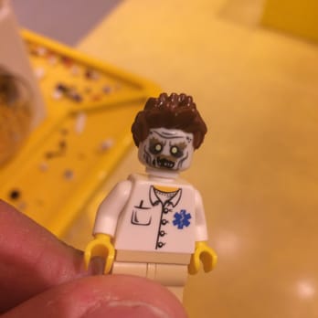 Lego Store - Toy Stores Near Me - Schaumburg, Illinois