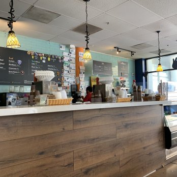 Philz Coffee - Inside ordering and serving bar. - Coffee & Tea Near Me - San Jose, California