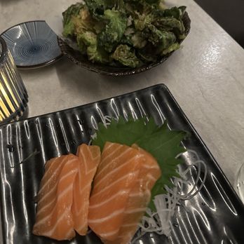 Sushi Roku - Salmon sashimi - Japanese Near Me - Palo Alto, California