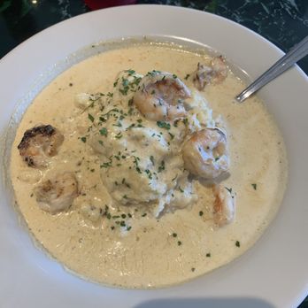 Bayou La Roux - Shrimp and Grits!!!! Was wonderful and will eat here again. Highly recommend. - Cajun/Creole Near Me - Troy, Alabama
