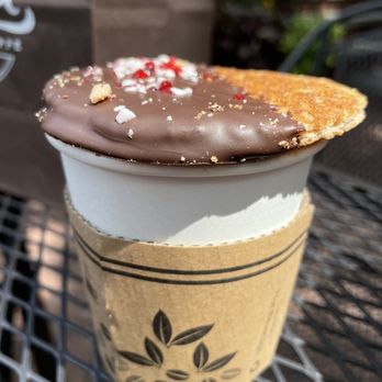 Lancaster Sweet Shoppe - Peppermint Stroopie - Desserts Near Me - Lancaster, Pennsylvania