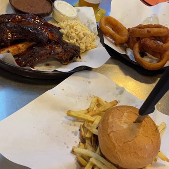 Phil's BBQ - Barbeque Near Me - San Diego, California Phil's BBQ - Barbeque Near Me - San Diego, California