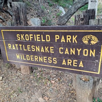 Rattlesnake Canyon - Trailhead - Hiking Near Me - Santa Barbara, California Rattlesnake Canyon - Trailhead - Hiking Near Me - Santa Barbara, California