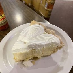 Lemon Icebox pie Lemon Icebox pie