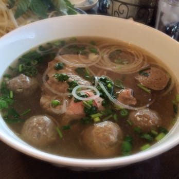 Pho Palace - Large bowl of Beef Ball Pho - Vietnamese Near Me - Philadelphia, Pennsylvania Pho Palace - Large bowl of Beef Ball Pho - Vietnamese Near Me - Philadelphia, Pennsylvania
