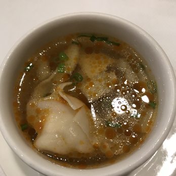 Qin Dynasty - Wonton soup. It's usually clear but I took some of the chili oil from the chicken dumplings to make this soup tasty. - Japanese Near Me - Houston, Texas Qin Dynasty - Wonton soup. It's usually clear but I took some of the chili oil from the chicken dumplings to make this soup tasty. - Japanese Near Me - Houston, Texas