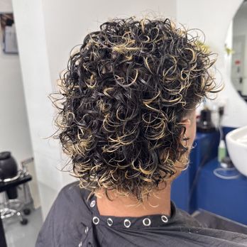 ImageUnited - Mullet/Perm by Richard Beato-Fred - Hair Salons Near Me - McKinney, Texas ImageUnited - Mullet/Perm by Richard Beato-Fred - Hair Salons Near Me - McKinney, Texas