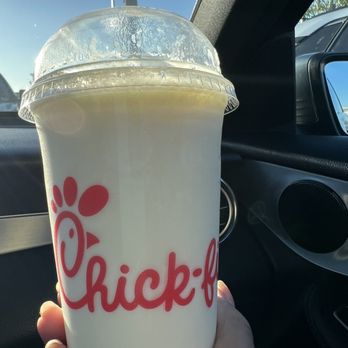 Chick-fil-A - Chicken Shop Near Me - Victorville, California
