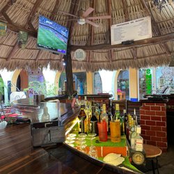 Las Margaritas - At the bar
