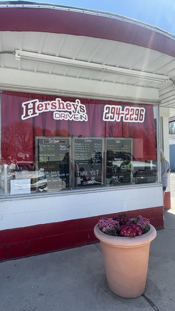HERSHEY’S DRIVEIN Updated October 2024 10 Reviews 900 E 2nd St