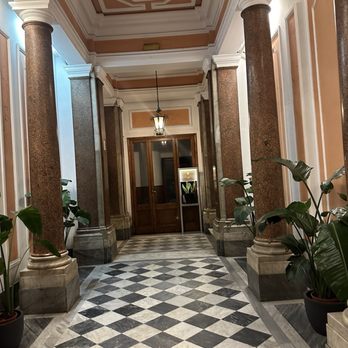 Hotel Giolli Nazionale - Entrance - Hotels Near Me - Rome, RM
