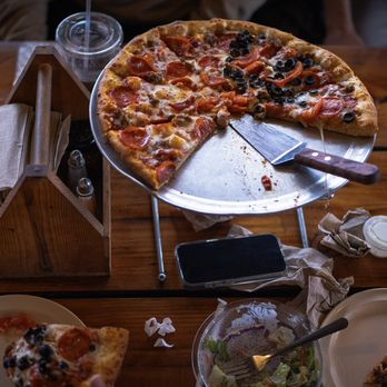Campelli's Pizza - Pizza restaurant in Roseville, CA
