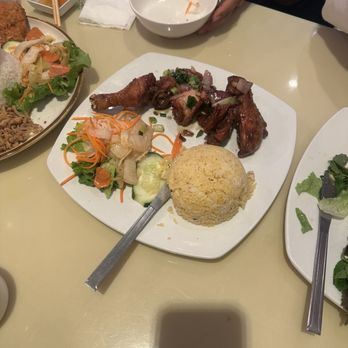 Rice Paper - com ga roti - Vietnamese Near Me - Falls Church, Virginia Rice Paper - com ga roti - Vietnamese Near Me - Falls Church, Virginia
