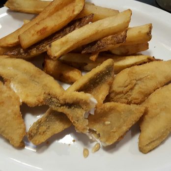 Berardi's Family Restaurant - Lake Perch, very good - American Near Me - Huron, Ohio