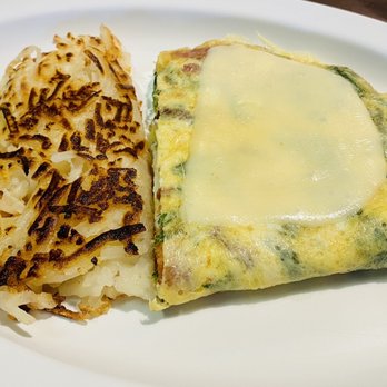 The Huddle - 1/2 of the shared omelet perfect amount to share. - American Near Me - San Diego, California The Huddle - 1/2 of the shared omelet perfect amount to share. - American Near Me - San Diego, California