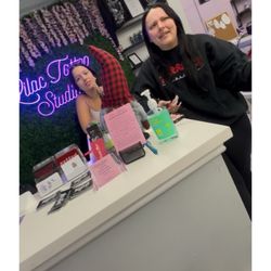 Lilac Tattoo Studio - Getting yelled out by these beautiful ladies