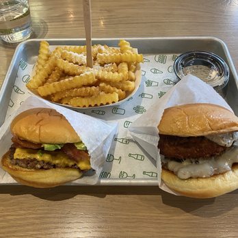 Shake Shack Bellevue Square - Avocado Bacon Burger and truffle shroom burger - Burgers Near Me - Bellevue, Washington Shake Shack Bellevue Square - Avocado Bacon Burger and truffle shroom burger - Burgers Near Me - Bellevue, Washington