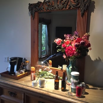 Colette's Bed and Breakfast - Bed & Breakfast Near Me - Port Angeles, Washington
