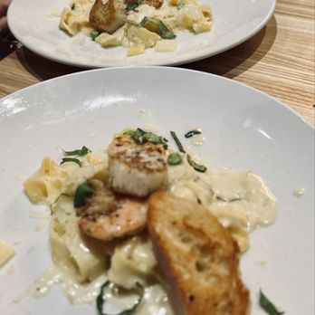 SoNapa Grille - Carbonara w shrimp - Bars Near Me - Jacksonville Beach, Florida SoNapa Grille - Carbonara w shrimp - Bars Near Me - Jacksonville Beach, Florida