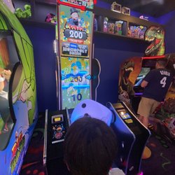 Blast Arcade & Laser Maze