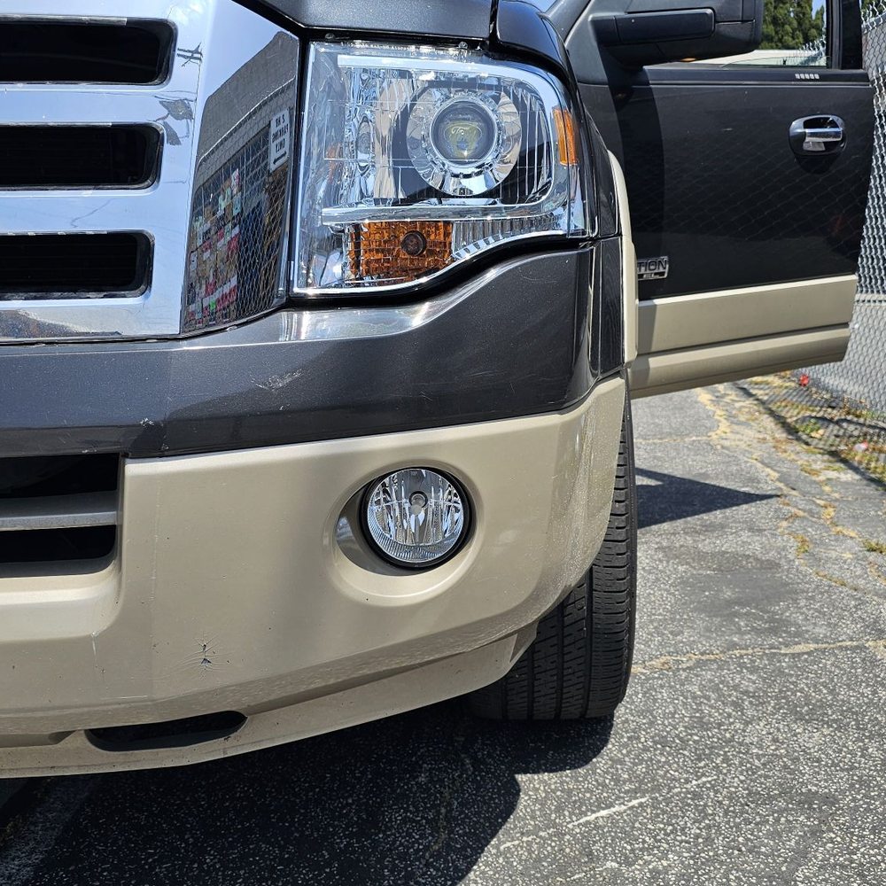 818 Retrofits - Up close to headlights and fog lights - Auto Customization Near Me - Los Angeles, California