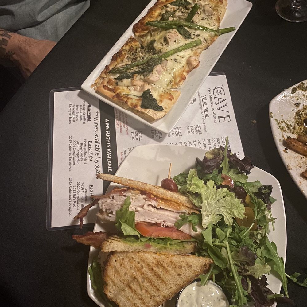 Oak Mountain Winery - The Cave Club and Asparagus, Artichoke and Roasted Chicken Flat Bread - Wineries Near Me - Temecula, California Oak Mountain Winery - The Cave Club and Asparagus, Artichoke and Roasted Chicken Flat Bread - Wineries Near Me - Temecula, California