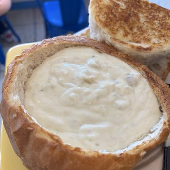 Splash Cafe - chowda! - Desserts Near Me - Pismo Beach, California
