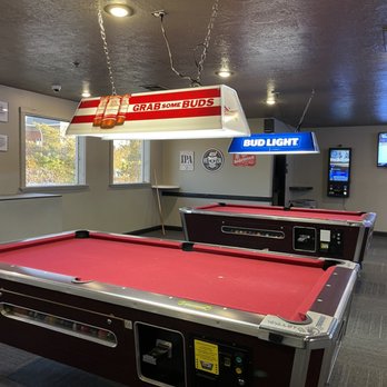 Warehouse Bar + Kitchen - American Near Me - Cedar City, Utah