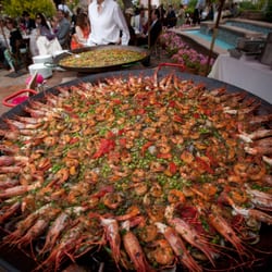 Jennifer Naylor Catering - Paella Station