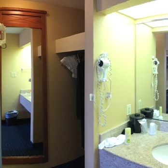 Hatteras Island Inn - Hotels Near Me - Buxton, North Carolina Hatteras Island Inn - Hotels Near Me - Buxton, North Carolina