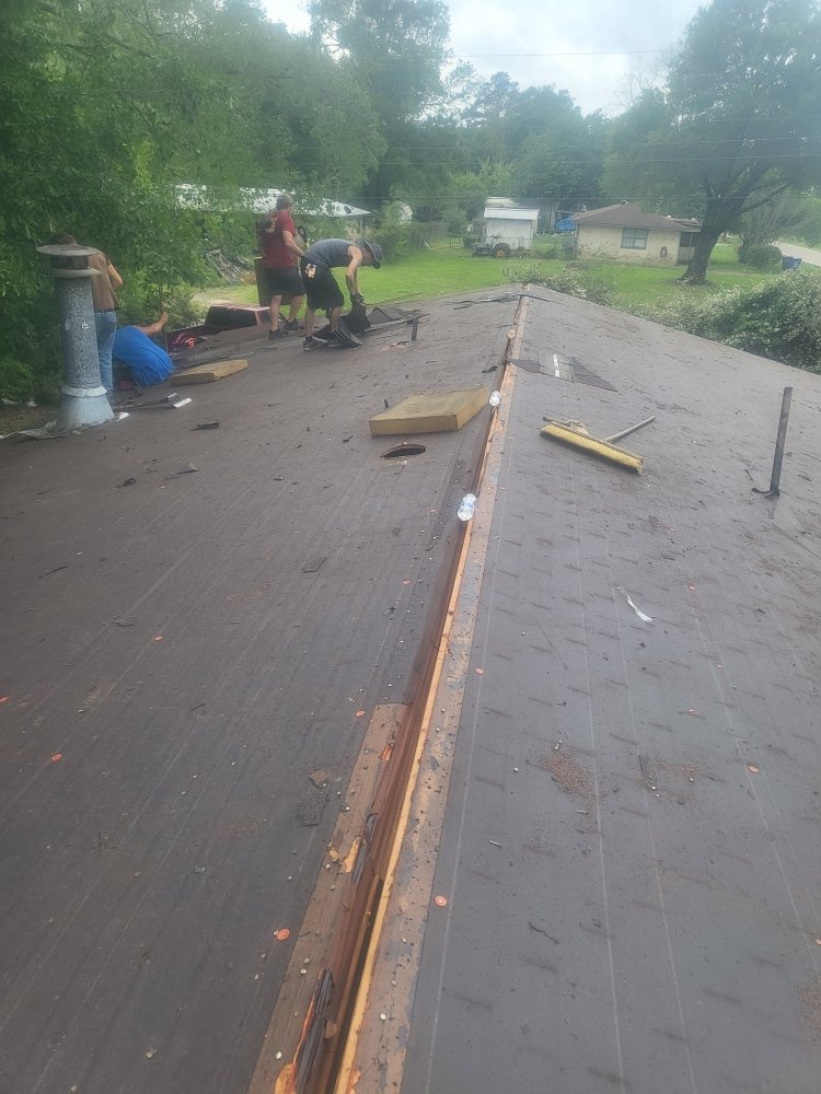 Slide of Shuff Roofing