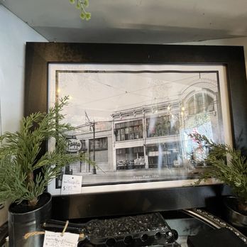 MJC Marketplace - Flea Markets Near Me - Romeo, Michigan