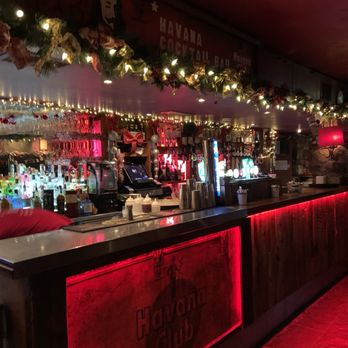 The Kings Head - Bar area - Pubs Near Me - Galway, G The Kings Head - Bar area - Pubs Near Me - Galway, G