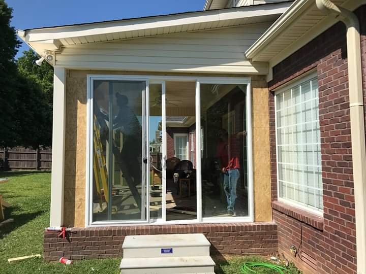 Slide of Williams Custom Construction