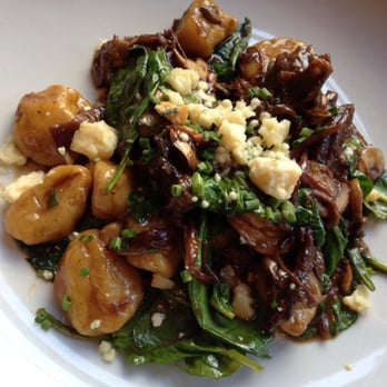 Lindey's - gnocchi with short rib marmalade, spinach, mushrooms & moody blue cheese -- amazing to look at AND eat! beyond delicious. - New American Near Me - Columbus, Ohio Lindey's - gnocchi with short rib marmalade, spinach, mushrooms & moody blue cheese -- amazing to look at AND eat! beyond delicious. - New American Near Me - Columbus, Ohio