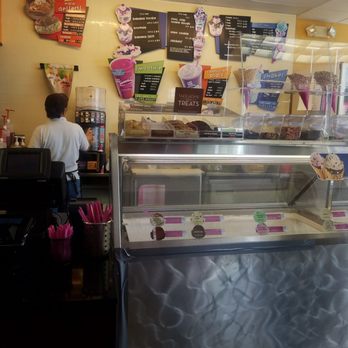 Dunkin' - Baskin Robbins - Donuts Near Me - New Hyde Park, New York Dunkin' - Baskin Robbins - Donuts Near Me - New Hyde Park, New York