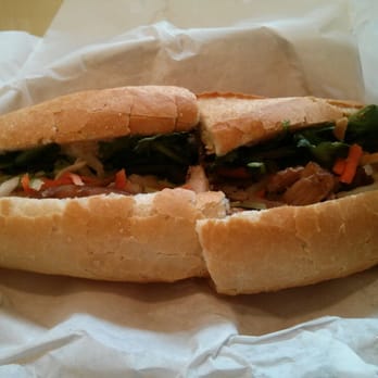 Saigon Express - Grilled chicken banh mi ($3.25) - Vietnamese Near Me - Berkeley, California