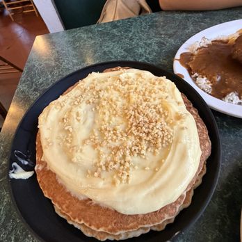 Aloha Food Factory - Macadamia Nut Pancakes - Hawaiian Near Me - Alhambra, California