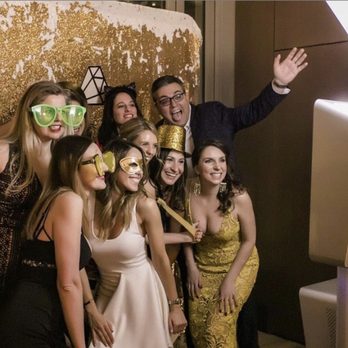 Flashylife Photobooth Rental - Photo Booth Rentals Near Me Flashylife Photobooth Rental - Photo Booth Rentals Near Me