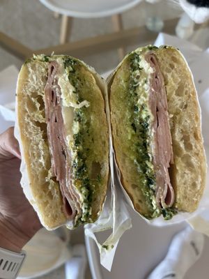 Moto Deli by null