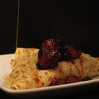 Crepe Daddy - a crepe being drizzled with syrup - Waffles Near Me - Ocean City, Maryland