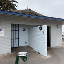 Shelter Island - Restrooms
