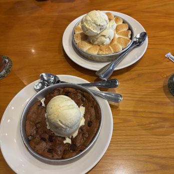 BJ's Restaurant & Brewhouse - Pizza Near Me - Brea, California BJ's Restaurant & Brewhouse - Pizza Near Me - Brea, California