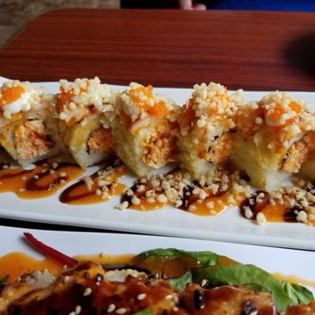 Ginza Sushi - Emperor maki - Sushi Bars Near Me - Honolulu, Hawaii