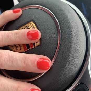 Deluxe Nail & Spa - Nail Salons Near Me - Dallas, Texas